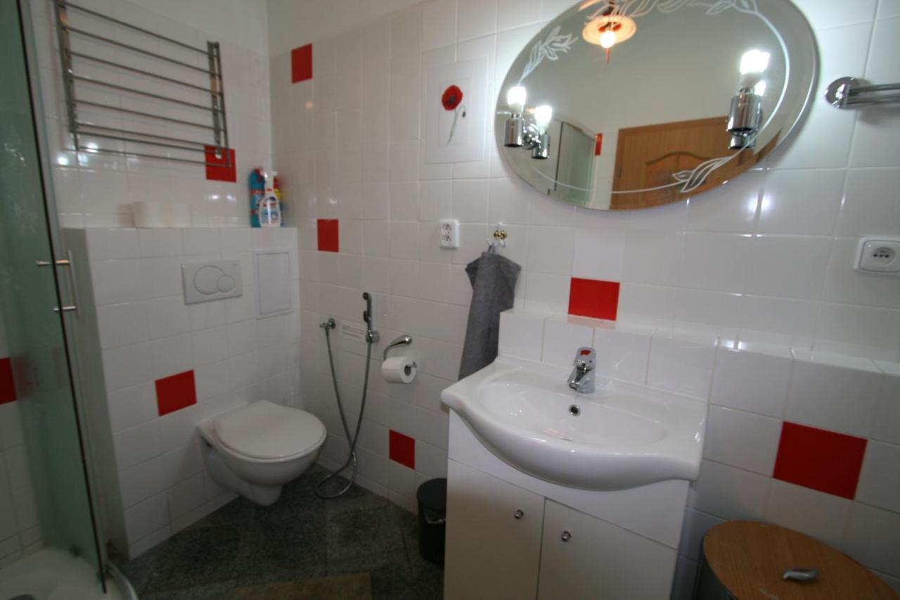 Apartment No. 12 Trziste 29 Karlsbad Exteriör bild